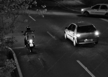 Com ajuda do Olho Vivo, PMPR prende homem em flagrante por disk droga