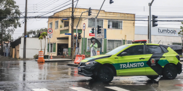 Atenção, motoristas! Eventos esportivos e religiosos vão provocar bloqueios de trânsito neste domingo