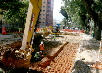 Bloqueio na Rua Doracy Cezzarino será ampliado a partir desta quarta-feira para obras de pavimentação