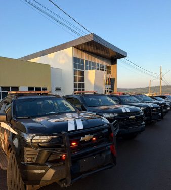 PCPR e PMPR prendem oito pessoas durante operação em Santo Antônio do Sudoeste