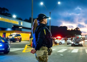 PRF reforça presença nas rodovias federais durante o feriado de Tiradentes