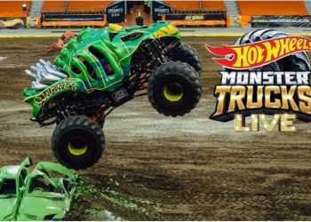 Hot Wheels Monster Trucks Live™ chega a Curitiba pela primeira vez com o novo caminhão: Rhinomite