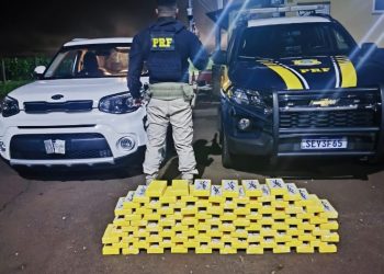 PRF apreende quase 100 kg de cocaína em fundo falso na BR-277