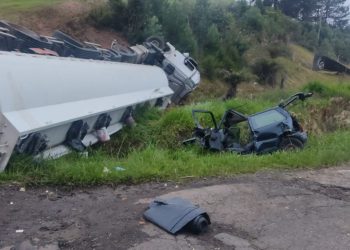 Acidente na BR-476 deixa dois motoristas em estado grave em União da Vitória