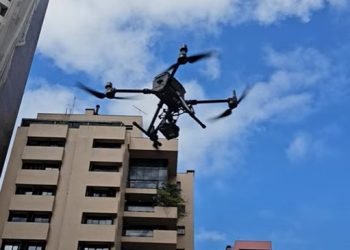 Novas regras para drones entram em vigor em julho e podem impactar atuação do jornalismo em tempo real