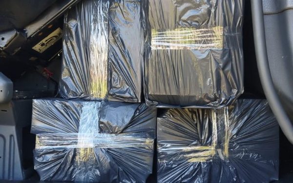 PRF apreende carga de celulares avaliada aproximadamente em R$ 2 milhões na BR-277