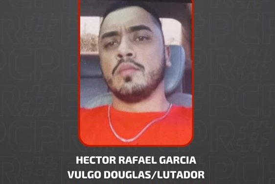 Polícia Civil divulga foto de foragido por crimes praticados em Santa Catarina e no Paraná