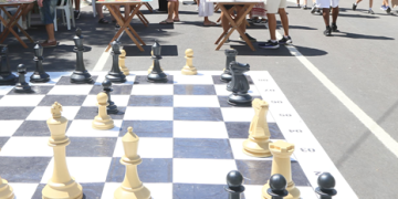 Trânsito terá bloqueios na região da Rua XV de Novembro para o Domingo no Centro