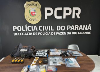 PCPR apreende simulacros de armas de fogo e falsos distintivos em Fazenda Rio Grande