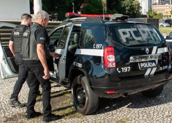 PCPR prende homem por utilizar documentos falsos para sacar dinheiro em bancos de Curitiba