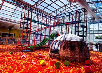Shopping Estação convida crianças para explorar o universo no novo Parque do Astronauta
