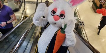 Shopping Curitiba terá brincadeiras infantis de Páscoa neste sábado (4)