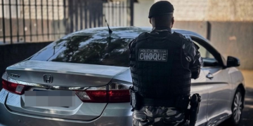 PMPR prende homem com veículo furtado e adulterado em Maringá