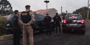 PCPR, PMPR e GCM prendem cinco pessoas e apreendem 11 quilos de droga em Rebouças