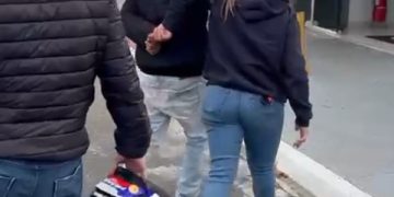 Delegacia de Furtos e Roubos de Veículos prende dupla suspeita de furtar pelo menos 7 motocicletas em Curitiba