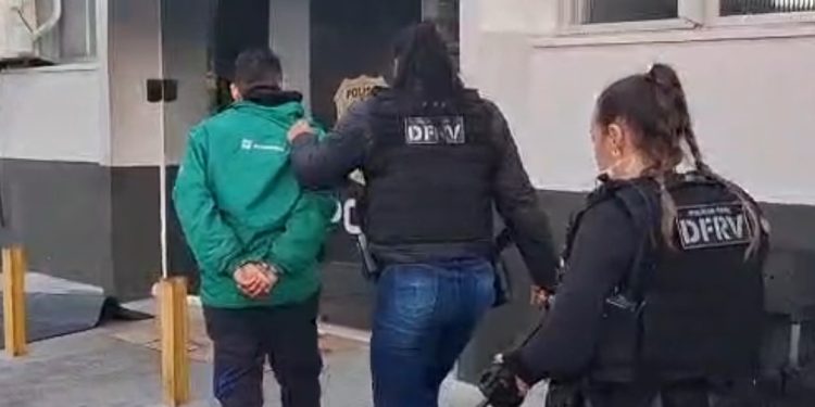 DFRV prende suspeito de sequestrar e extorquir taxista de 74 anos em Curitiba