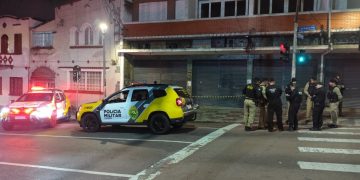 Homem é executado a tiros na região da Trajano Reis, no Centro de Curitiba
