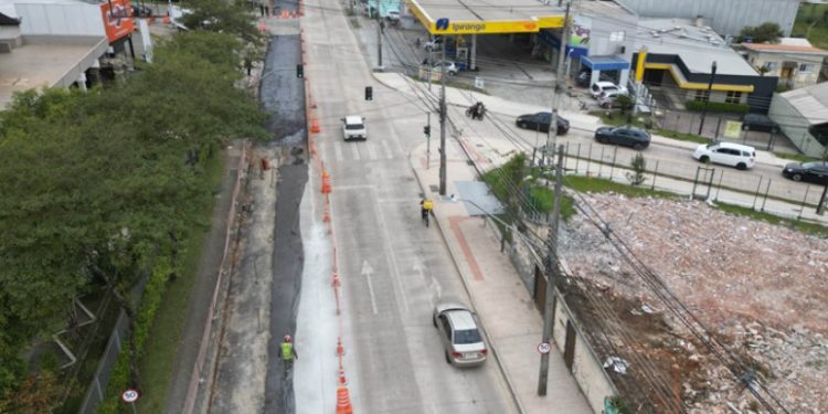 Obras do Novo Inter 2 causam alteração de sentido em rua do Seminário