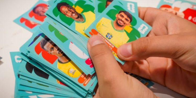 Shopping inaugura espaço para troca de figurinhas da Copa do Mundo 2026