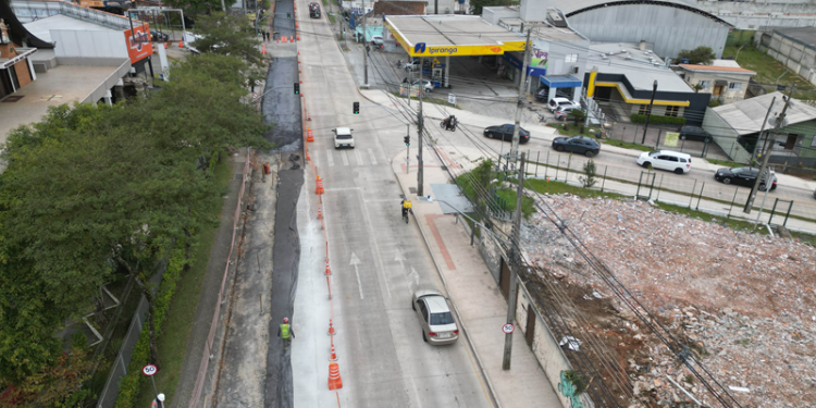 Obras do Novo Inter 2 causam alteração de sentido em rua do Seminário