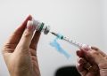 Vacinação contra a gripe continuará no Paraná para atingir grupos prioritários