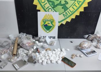 Operação da PM apreende drogas e prende suspeito no Parolin