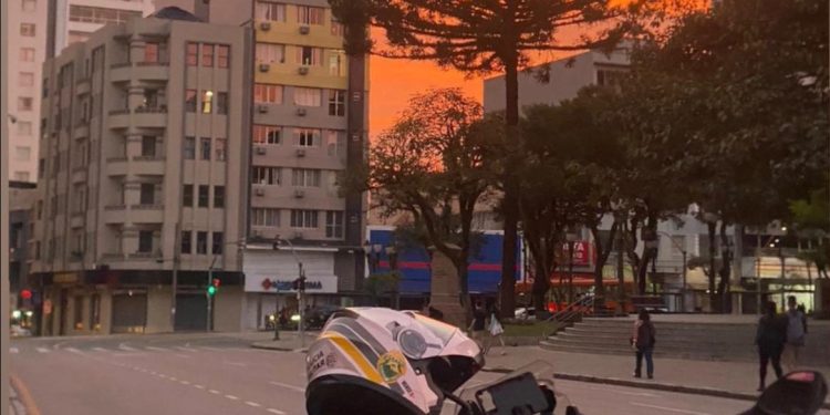 Foragido com mais de 24 anos de pena a cumprir é preso próximo ao Terminal do Guadalupe, em Curitiba