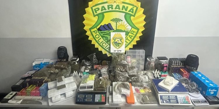 ROTAM encontra dois depósitos de drogas em Curitiba
