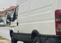 PM recupera van furtada e prende indivíduo no bairro Tatuquara