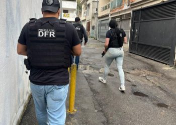 Delegacia de Furtos e Roubos prende dois suspeitos de quadrilha que furtou R$ 1,7 milhão em joias de apartamentos de luxo