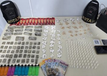 ROTAM apreende adolescente com centenas de porções de drogas prontas para venda no Parolin
