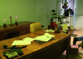 “Sala do Crime” do Museu de Ciências Forenses transforma perícia em experiência interativa