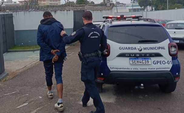 Guarda Municipal prende em flagrante indivíduo que já conta com 14 passagens pela polícia