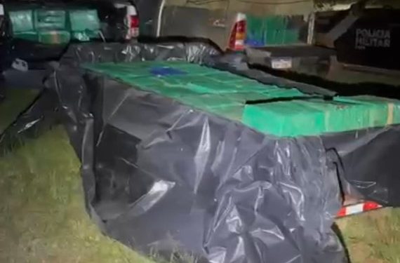 Operação conjunta termina com apreensão de mais de 2,3 toneladas de maconha e três mortos