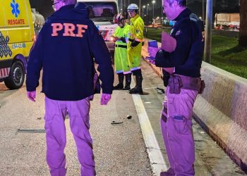 Motociclista morre após ser atingido por carro na BR-277; motorista é levado à DEDETRAN por suspeita de embriaguez