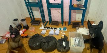 CIOC localiza laboratório de refino de cocaína durante operação em Campo Magro