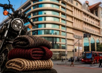 Shopping Estação promove campanha de arrecadação de agasalhos para lar de idosos