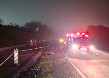 Motociclista morre após colisão frontal com carreta no Contorno Norte, na Grande Curitiba