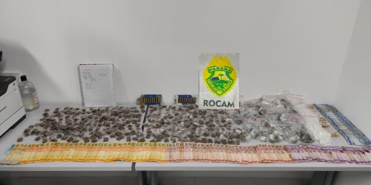 ROCAM detém dupla e apreende drogas e munições durante ação em Colombo