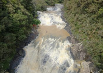 Buscas por mulher desaparecida em cachoeira entram no quinto dia em Sapopema