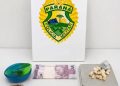 Rapaz que foi baleado na Praça Carlos Gomes é preso pela CORP com crack e munições escondidas em árvore