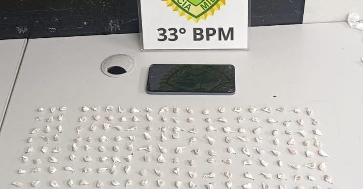 Homem é preso com 200 pedras de crack no Centro de Curitiba