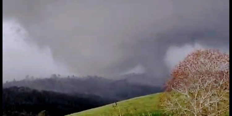 Piraí do Sul registra estragos após passagem de tornado