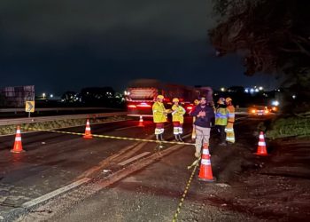 Pedestre morre atropelado na BR-376 e motorista foge sem prestar socorro em Ponta Grossa