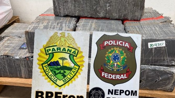 BPFRON e PF apreendem mais de 150 quilos de maconha em embarcação