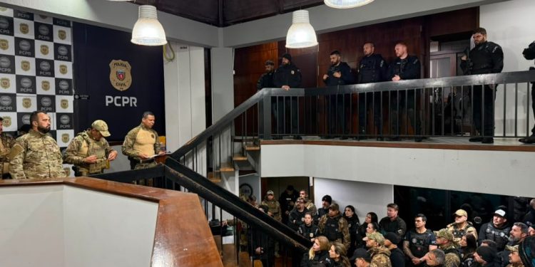 PCPR cumpre 24 mandados contra grupos suspeitos de disputar controle do tráfico no Parolin