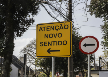 Travessa no Pinheirinho terá sentido único a partir desta segunda-feira