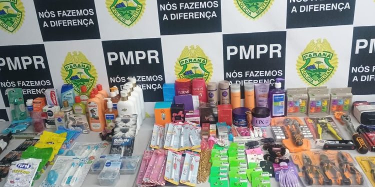 CORP prende quatro após furto a farmácia e receptação no Alto da XV