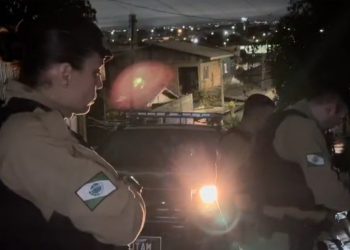 Polícia Militar prende 242 pessoas e apreende adolescente durante Operação Sentença