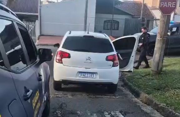 Trio que roubou residência em Curitiba é preso pela ROMU e CORP em São José dos Pinhais